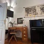 Courbet's Bachelor Pad Appartamento Montpellier